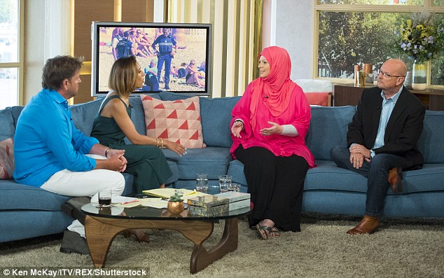 You are currently viewing Kadınlar denize ne tür mayoyla girmeli? ‘Burkini’ye ne dersiniz?
