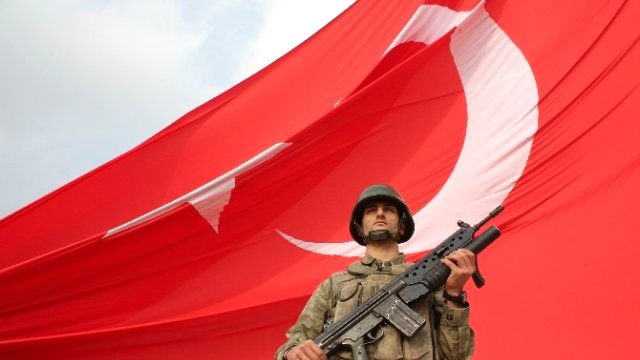 You are currently viewing Yoksa TSK zayıflatılmak, Türkiye güçsüzleştirilmek mi isteniyor?