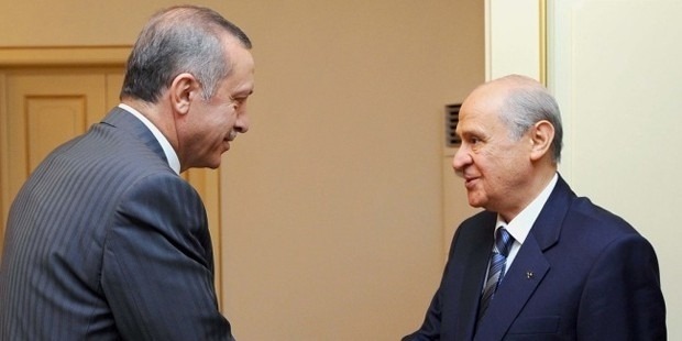 You are currently viewing CB Erdoğan’ın “Allah Allah, lâfa bak” dediği soruyu irdeledim, ortağıyla ne görüştüğü konusunu…