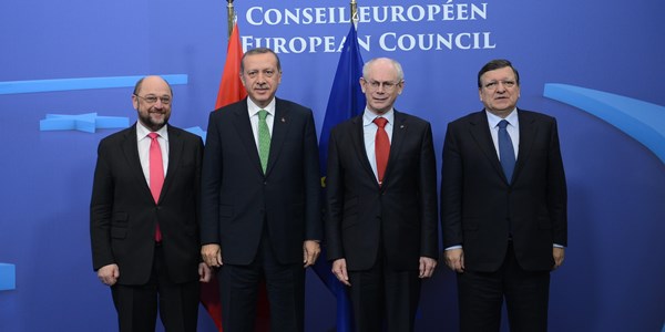 You are currently viewing Yeni bir referandum mu? Nedense Özal’ı ve 2 referandumunu hatırladım..