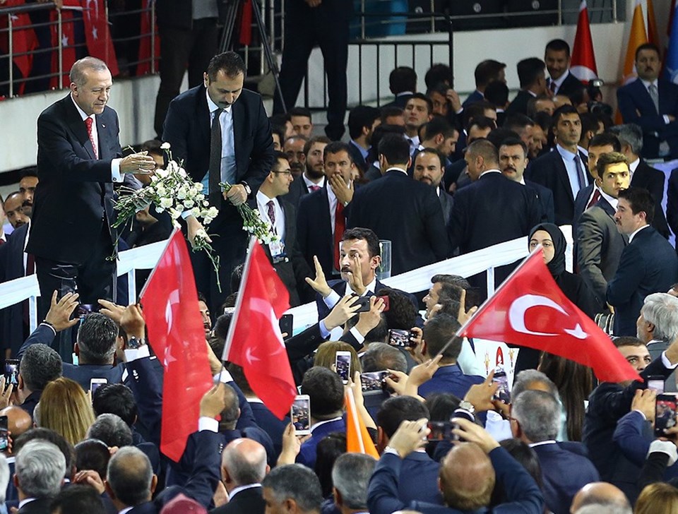 You are currently viewing En zor seçimine giden AK Parti muhtemel makûs talihini değiştirebilir. İşte formulü…
