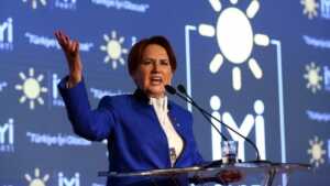 Read more about the article Akşener "Ben yokum" demeye başladı. Ben ise "Ben demiştim" diyorum da başka bir şey demiyorum…