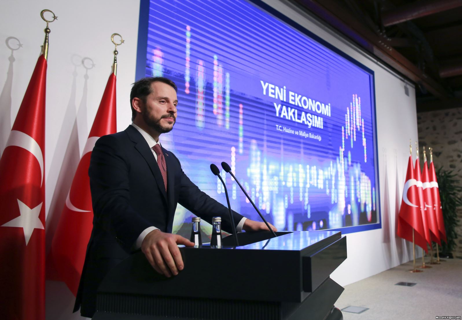 You are currently viewing Sistem yenilendi diye her şey değişecek değil, böyle bir yanlışa düşmeyelim…