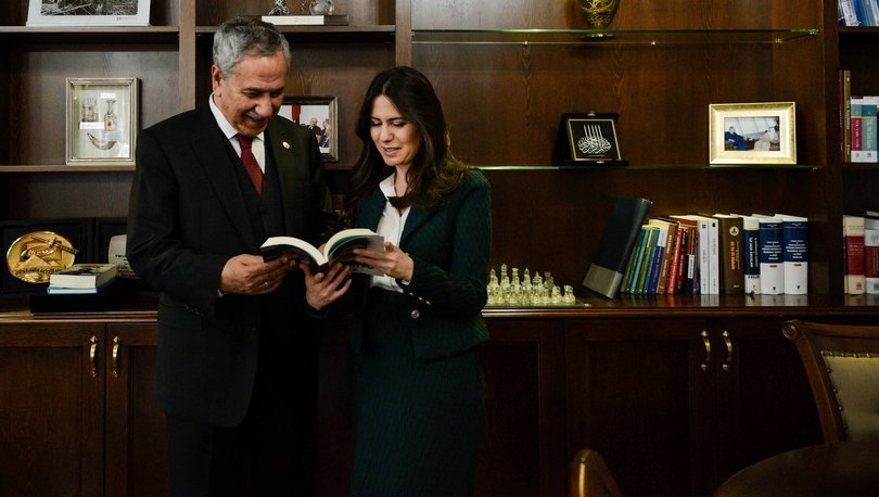 You are currently viewing Arınç “Yeni partiye ihtiyaç yok” demiş.. Gerekçeleri zayıf.. Söyledikleri yine de üzerinden gitmeye değer…