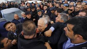 Read more about the article Kılıçdaroğlu’na saldırı Erdoğan’ın ‘musafaha’ ve ‘Türkiye ittifakı’ söylemini bozma amaçlı olabilir…