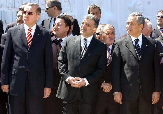 You are currently viewing AK Parti’de cesaret artmış; CB Erdoğan’a giden heyete baksanıza kendisine neler söylemiş.. Söylenenlere kulak verilir mi, ha ne dersiniz?
