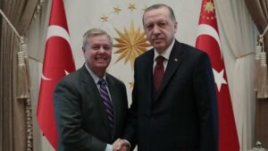 Read more about the article ‘Dış güçler’ şimdi bizi mi destekliyor? Uyarıyorum: Trump’ın derdi ile Türkiye’nin çıkarları örtüşmüyor…