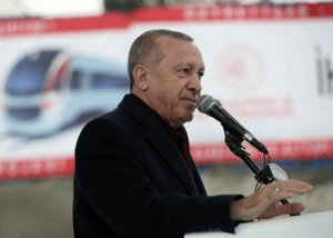 Read more about the article Kanal İstanbul Amerikan gemileri geçebilsin diye yapılacaksa.. Referandum şart; faturasını da Trump ödesin…