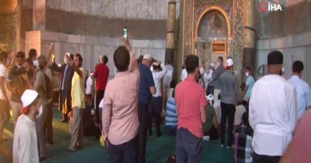 You are currently viewing Fethin sembolü Ayasofya artık yeniden cami; ona zarar vermekten kaçınmalı.. İlber Ortaylı’yı dinlemeliyiz…