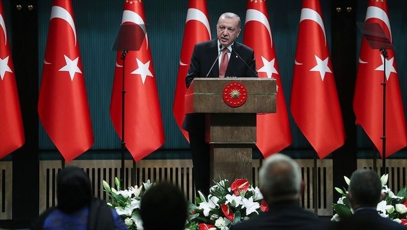 You are currently viewing Hilafet.. Arap harflerine dönmek.. Başkenti İstanbul’a taşımak.. “Bunlar olmaz, olamaz” diyorum…