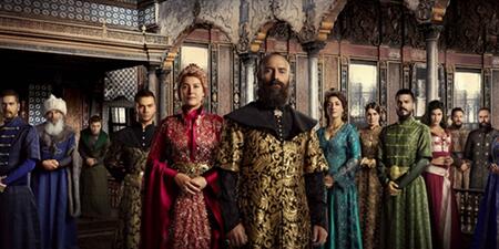 You are currently viewing Enver Altaylı bir zamanlar ‘efsane’ muamelesi görürdü, şimdi ise akrabalık bağı mahzurlu bulunuyor…