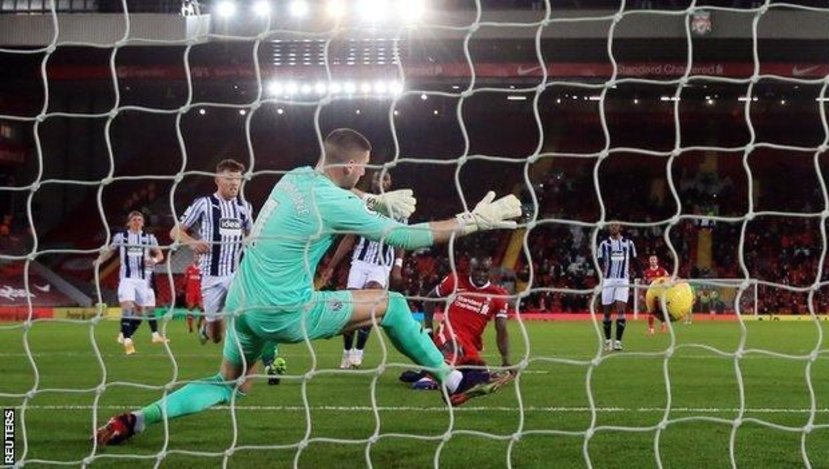 You are currently viewing Siyaset güçlü rakiplerin karşılıklı zekice taktikleriyle seyir zevki verir; bizde öyle mi ya!