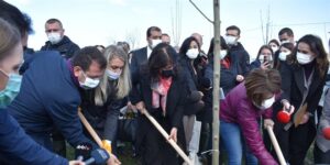 Read more about the article Terörü bitirmenin yolu başka ülkelerin deneyimlerini dikkate almaktan geçiyor…