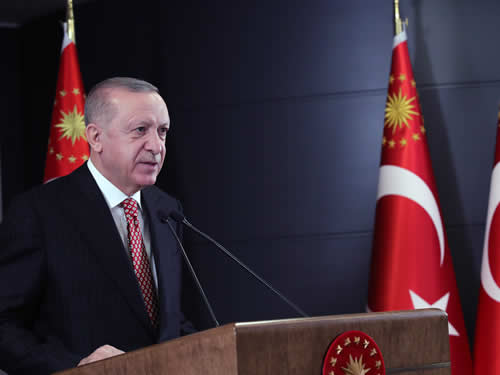 You are currently viewing Her konuda konuşmasına alıştığımız kişi susarsa.. Suskunluğu neye yormalıyız?