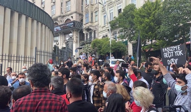 You are currently viewing Siyasi bir cinayet.. Cani hangi sonucu almak istedi? Bu konuda çoğunluktan farklı görüşteyim…