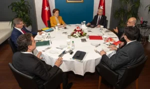 Read more about the article Altı liderin buluştukları masada bir eksiklik vardı… 