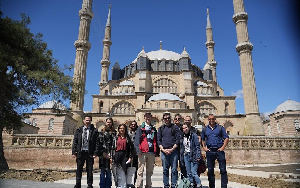 You are currently viewing Türkiye – İsrail yakınlaşmasının uluslararası arenaya ve ülkemize izdüşümleri… 