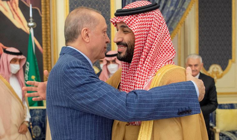 You are currently viewing Taşlar yerinden oynayınca değişimin nereye kadar varacağı ortalık durulmadan belli olmaz