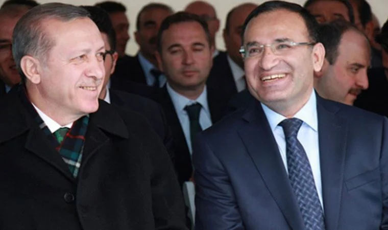 You are currently viewing Bekir Bozdağ “Adayımız Erdoğan” demekle yoksa muhalefete tüyo mu verdi?