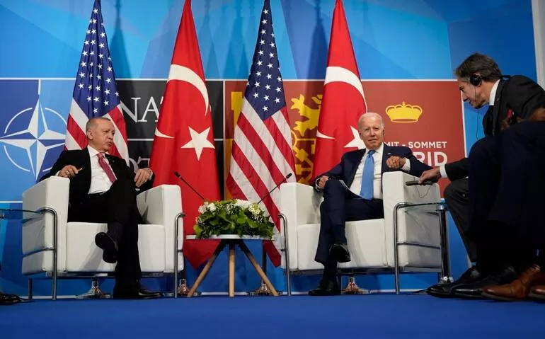 You are currently viewing NATO’da kim kazançlı çıktı? Türkiye zafer kazandı mı? İktidar bu moralle seçime gider mi?