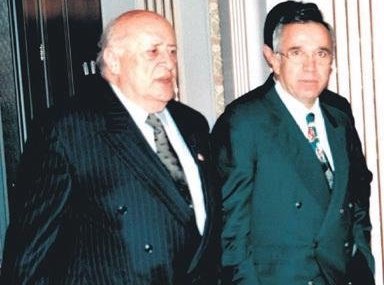 You are currently viewing Demirel’den günümüz politikacılarına tavsiyeler.. Yavuz Donat aracılığıyla…