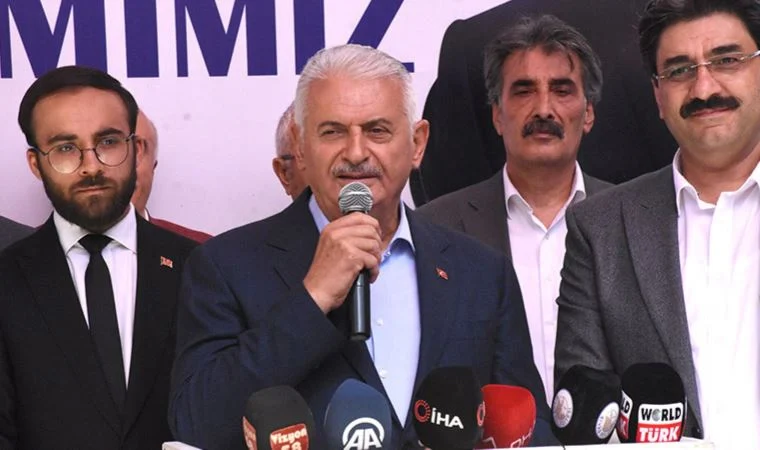 You are currently viewing Politikacılar samimiyet sınavında pek başarılı değiller; tabii başka ülkelerde… 