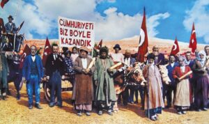 Read more about the article Demokrasi ile hedefine ulaşmış Cumhuriyet’in 99. yıldönümü.. Cumhuriyet bayramınız kutlu olsun…