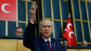 Read more about the article Bakanlar, üst düzey bürokratlar değişiyor.. ‘Üst akıl’ bunun neresinde? Ya Devlet Bahçeli?