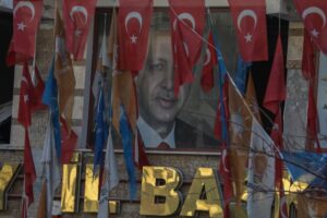 Read more about the article <strong>Bizim medya ile dünya medyası arasındaki değerlendirme farkı bu kadar mı olmalı, hayret…</strong>