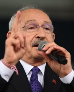 Read more about the article CHP’de ‘değişim’ isteyenler ‘eski CHP’ye dönülmesini istiyor olmasınlar? %20’lik CHP’ye?