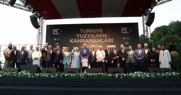 You are currently viewing 15 Temmuz uğursuz darbe girişimi üzerinden 7 yıl geçti.. Şimdi yeni bir değerlendirmenin vakti…