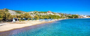 Read more about the article Haberlere bakıp tatili yalnızca paralılara hak sanmayın; turizmle ilgili haberler abartılı…