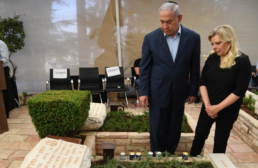 You are currently viewing CB Erdoğan “Netanyahu gidecek”, Hakan Fidan “Nüfuz sahibi ülkeler İsrail’i durdurmalı” diyor ama…