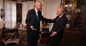 Read more about the article Şifreleri doğru çözdüysem, ortaklık üç vakitte…