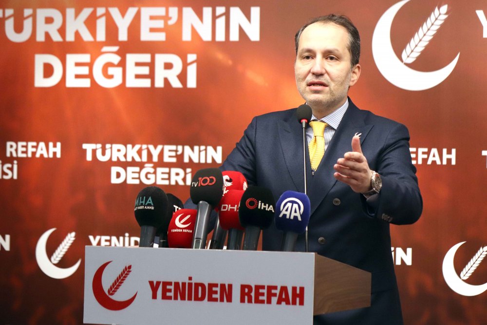 You are currently viewing Fatih Erbakan’ın partisi YRP sürpriz yapmayı seviyor.. Önümüzdeki seçimde de sürprizlerine devam edebilir…