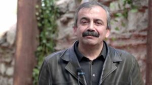 Read more about the article ‘Tarihimizde iz bırakan 100 kişi’ aday listemden Sırrı Süreyya…