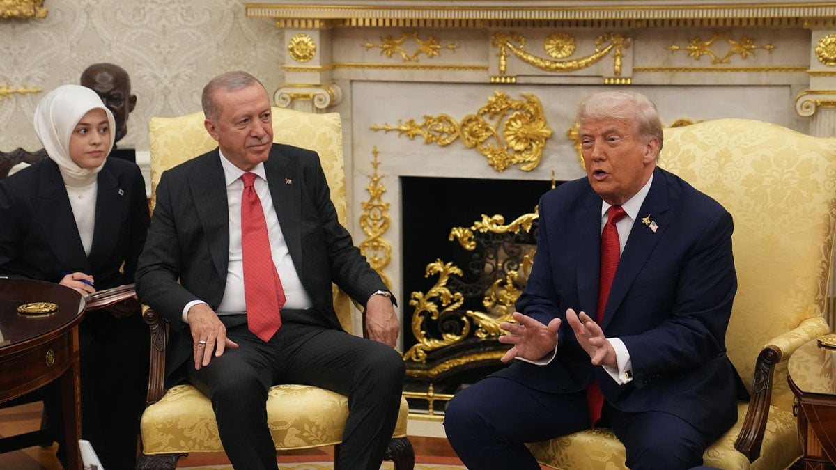 You are currently viewing Beyaz Saray Oval Ofis’te yaşananlara nasıl gelindi?